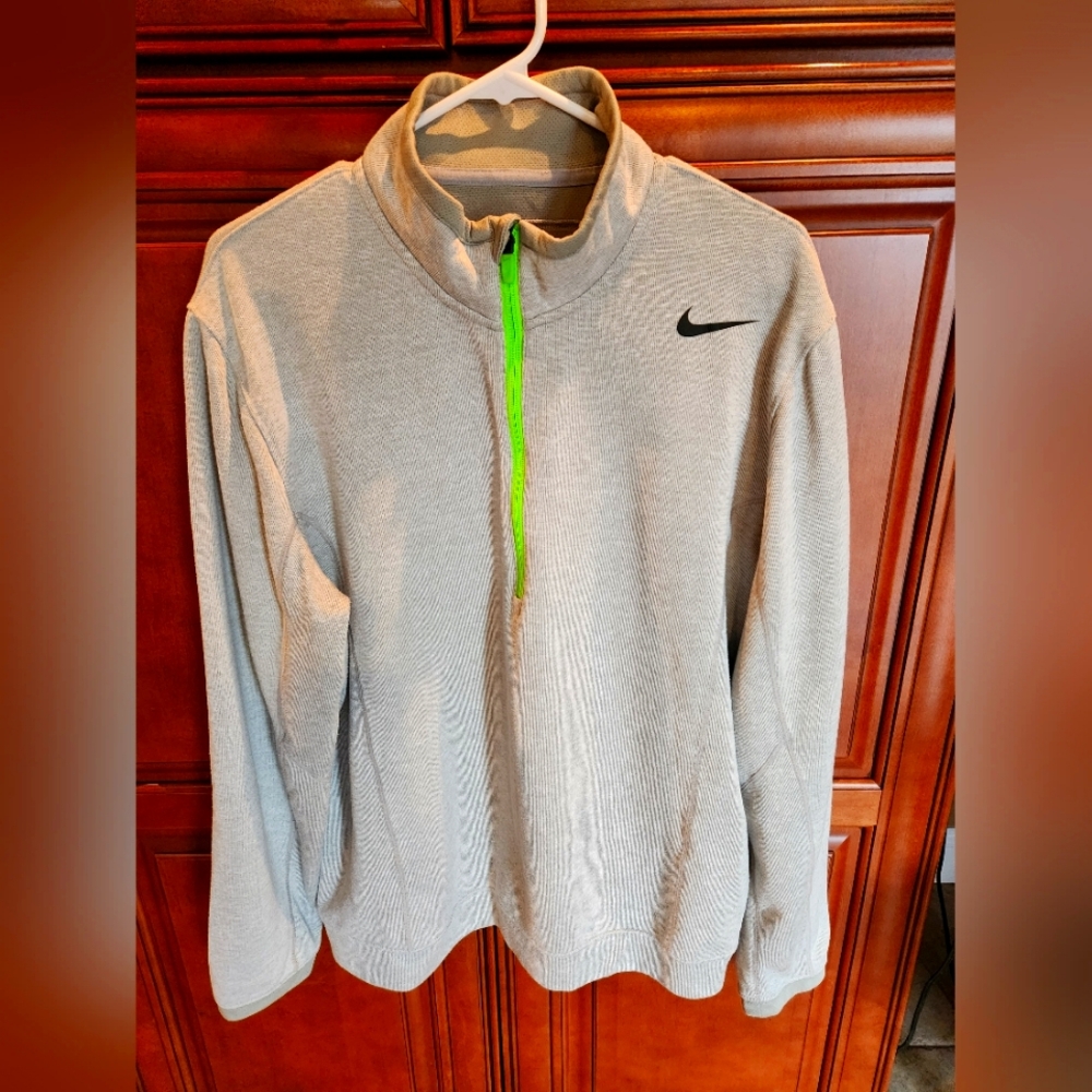 Nike Mens pull over gray sweater with neon green zipper size XL